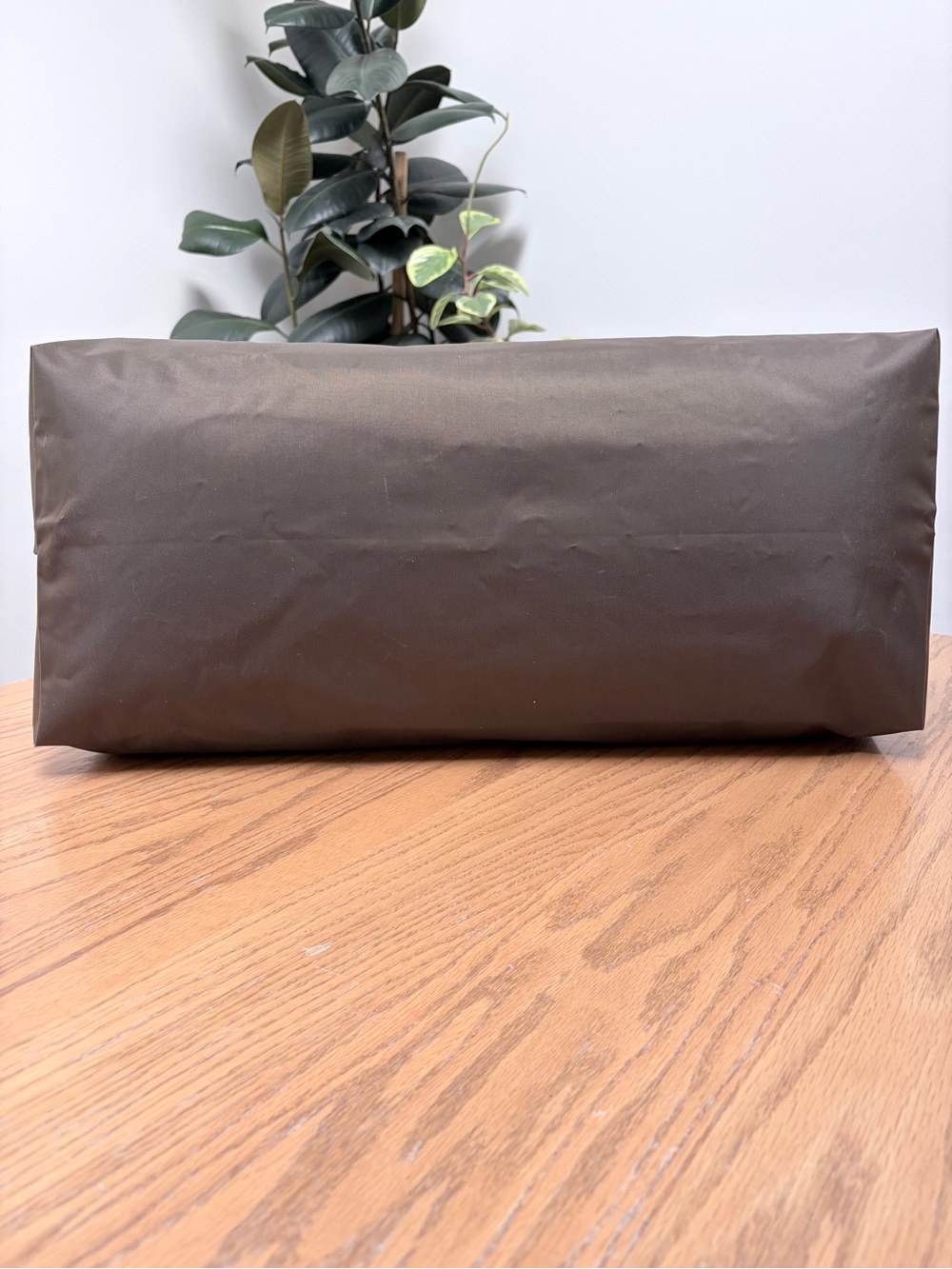 Longchamp Olive Green Travel Weekender Duffel Bag with Leather Handles - Picture 11 of 16